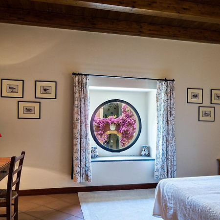 B&B Relais Castelciala Nola Bagian luar foto